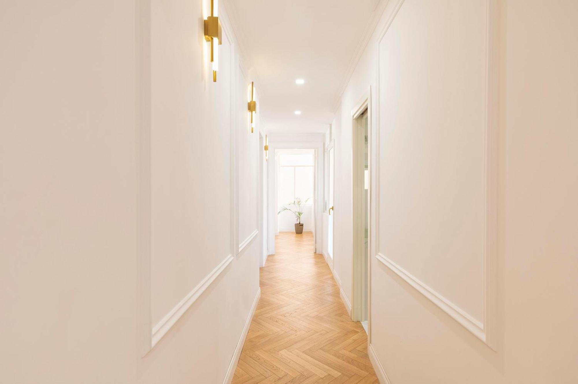 Sjr Luxury Apartment Trevi Fountain Рим Екстериор снимка