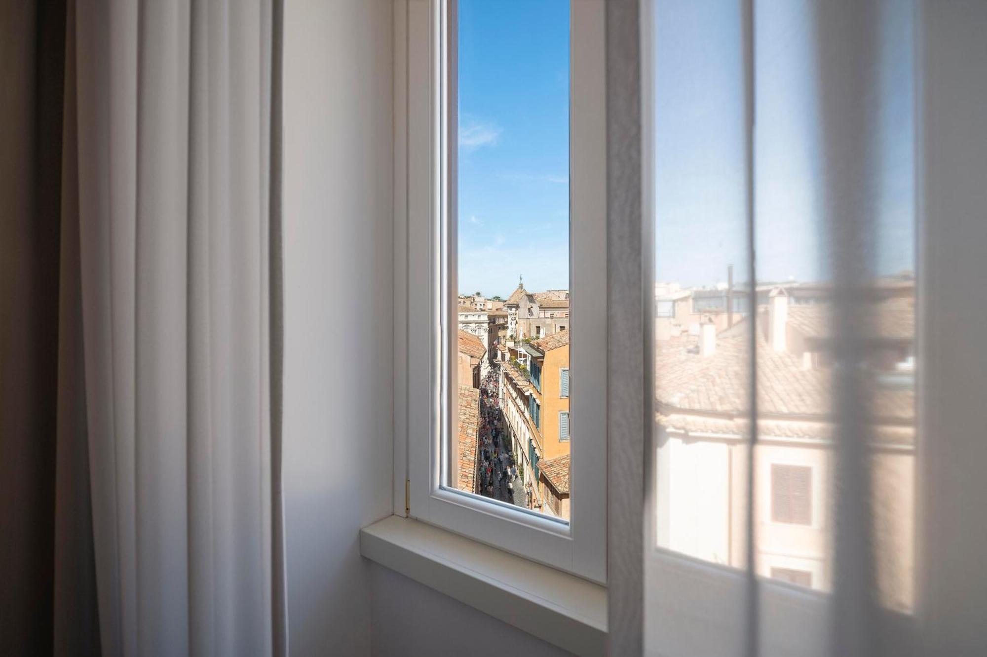 Sjr Luxury Apartment Trevi Fountain Рим Екстериор снимка