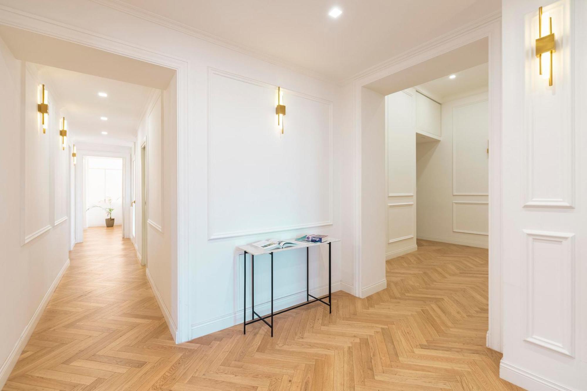 Sjr Luxury Apartment Trevi Fountain Рим Екстериор снимка